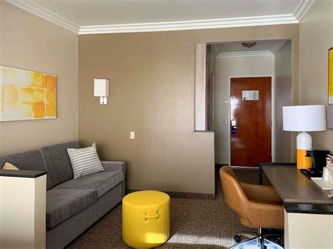comfort suites oceanside|Iba pa.